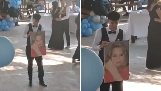 Joven baila con el retrato de su mamá fallecida en su graduación y