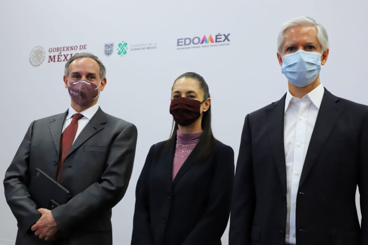 Hugo López-Gatell, Claudia Sheinbaum y Alfredo del Mazo anuncia el semáforo rojo Hugo López-Gatell, Claudia Sheinbaum y Alfredo del Mazo anuncia el semáforo rojo