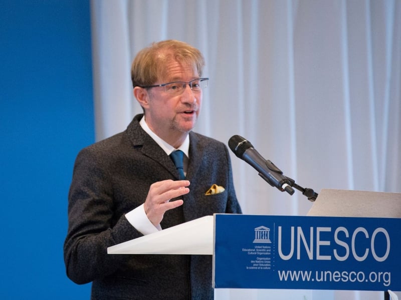 Roemer fue representante ante la Unesco 