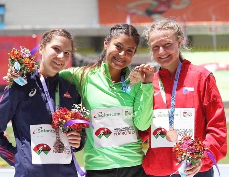Regresó a casa con una nueva medalla para su familia Regresó a casa con una nueva medalla para su familia