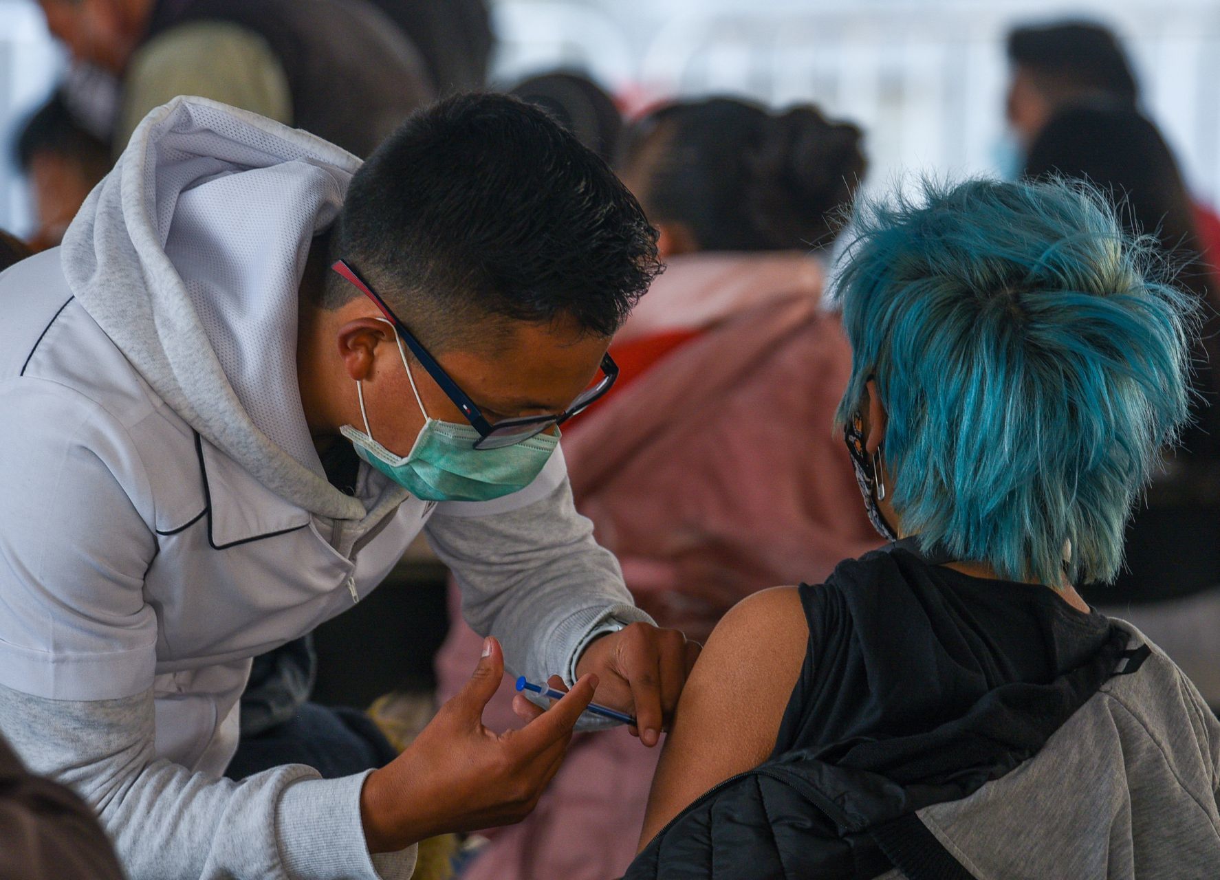 Uso de bamlanivimab y etesevimab no sustituye a la vacuna contra COVID-19 Uso de bamlanivimab y etesevimab no sustituye a la vacuna contra COVID-19