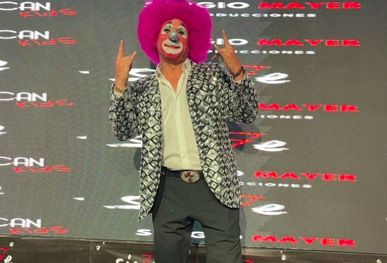 Platanito dice que sí acudió a fiestas La Barbie Platanito dice que sí acudió a fiestas La Barbie