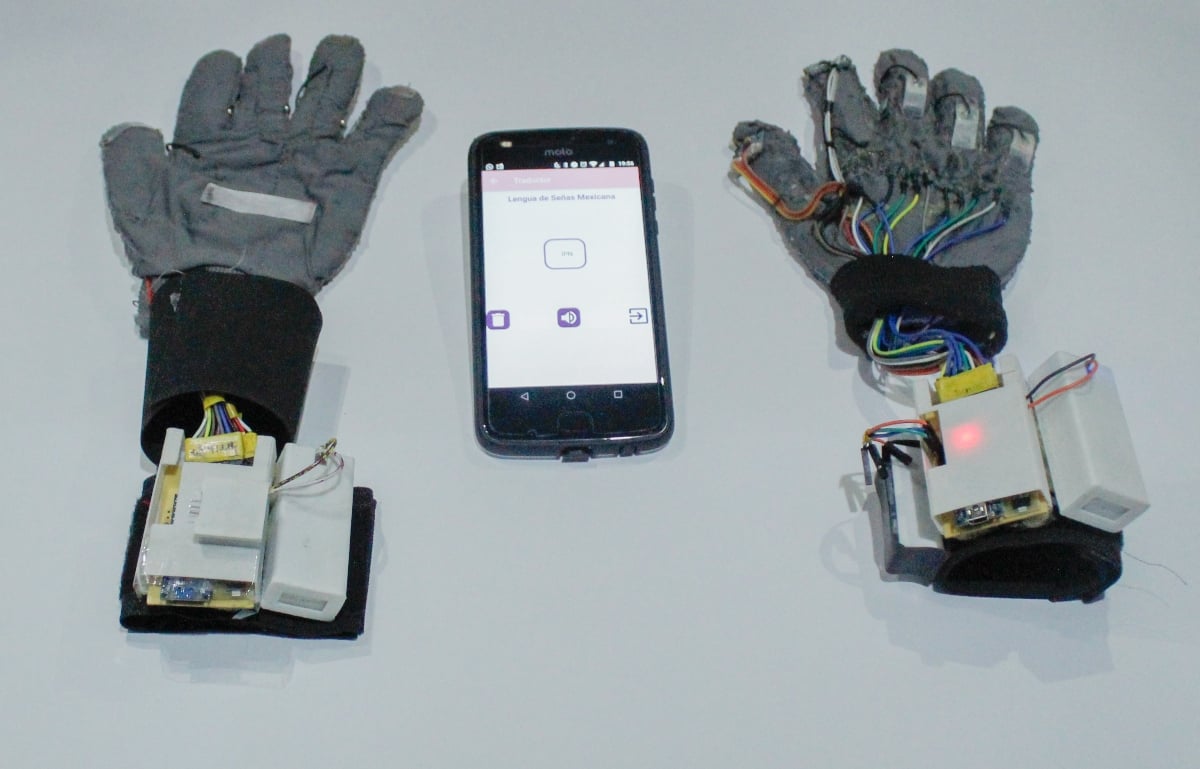 Ingenieras Del IPN Crean Guantes Que Traducen La Lengua De Se as 