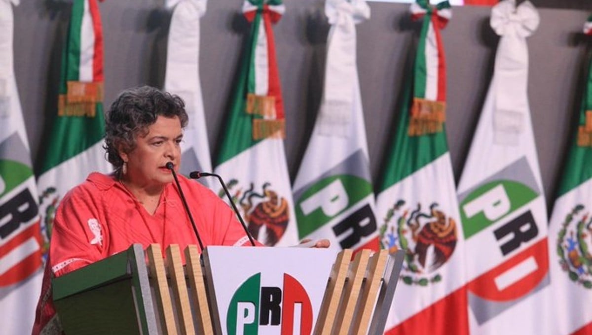 Beatriz Paredes se destapa como aspirante de la oposición para 2024