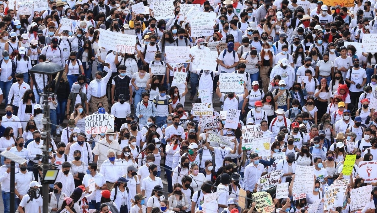 Marchan en Guanajuato para exigir justicia por Ángel Yael, estudiante asesinado por la Guardia Nacional