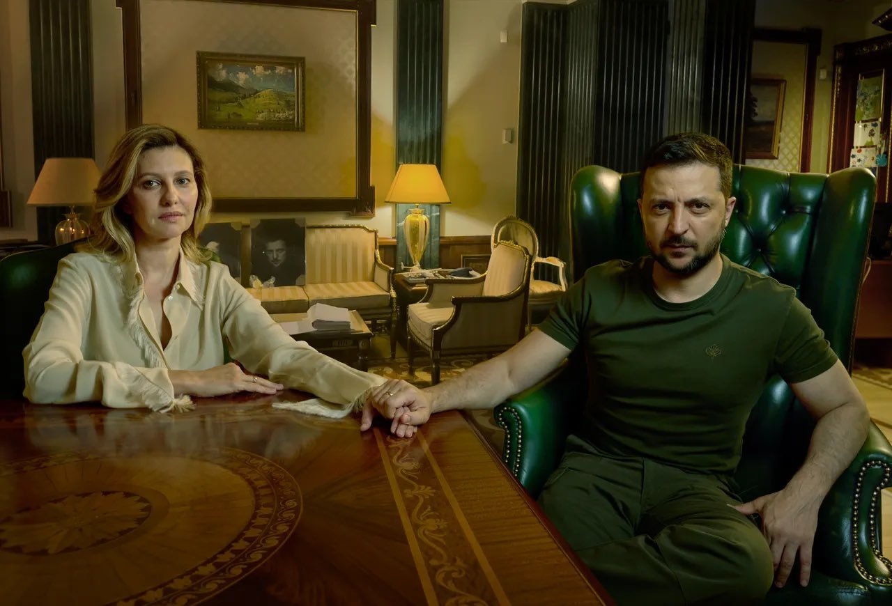 Zelenski y su esposa posan para Vogue en plena guerra de Ucrania y los tunden en redes | FOTOS