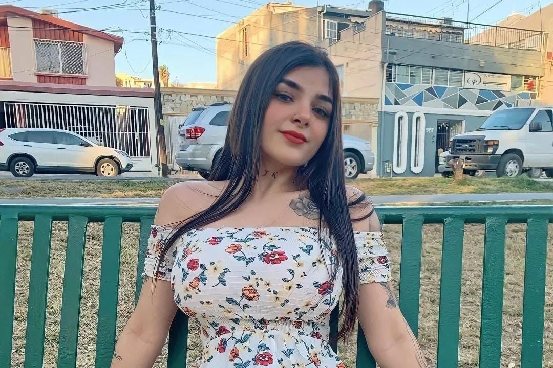 Karely Ruiz regala a fan 10 mil pesos para pagar su titulación | Quinto ...