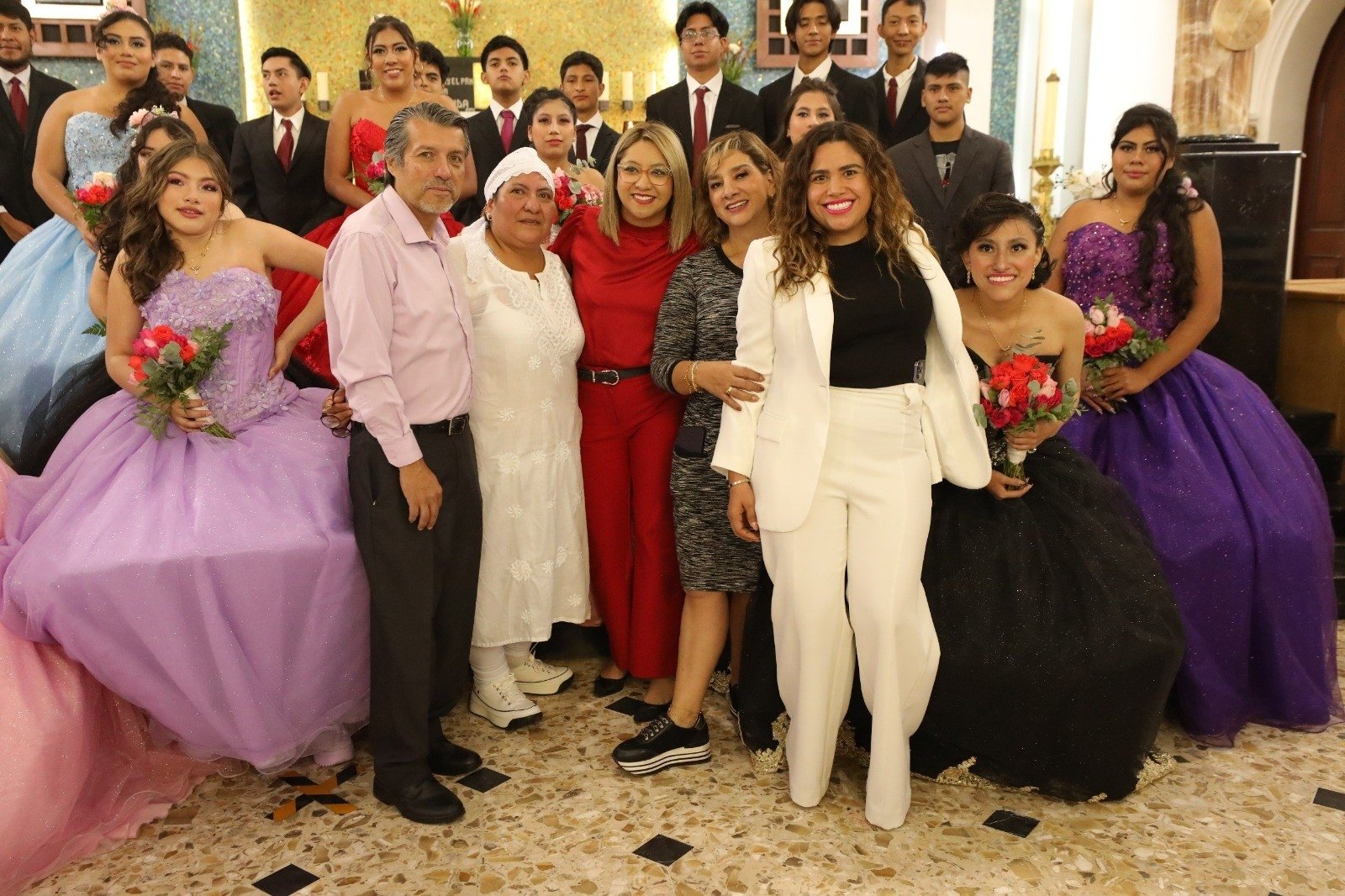 Caty Monreal, madrina de XV años de jóvenes víctimas de violencia: ‘Ninguna está sola’