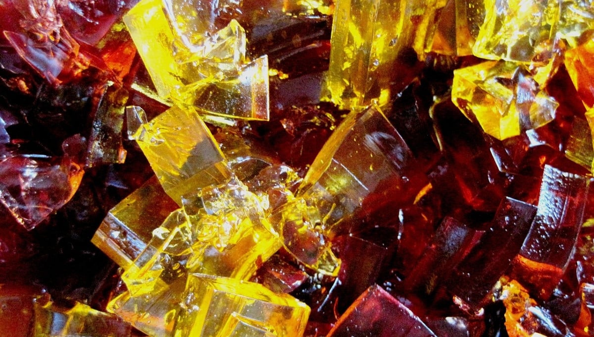 Advierten que colorantes en gelatina de uva impactan neurológicamente a niños