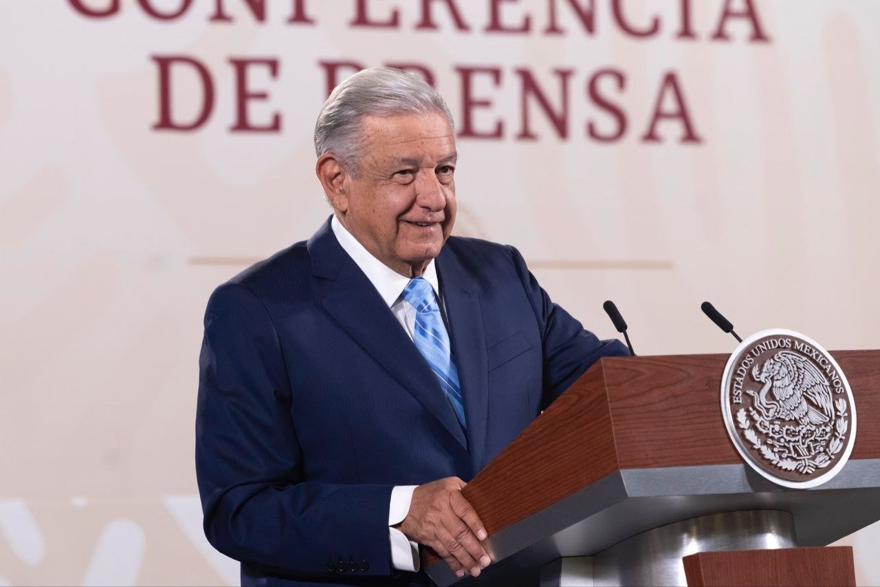 AMLO pide a Calderón que expliqué por qué defiende a García Luna tras veredicto