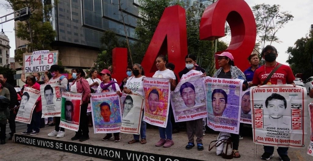 Caso Ayotzinapa: Detienen a 9 policías por la desaparición de los 43 ...