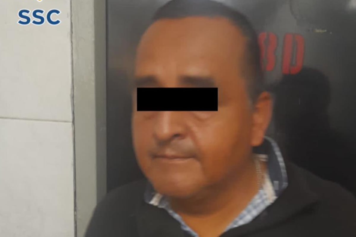 Detienen a hombres que vendían armas de fuego por WhatsApp y las entregaban en el Metro