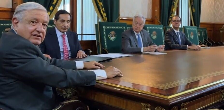 CFE compra a Iberdrola 13 plantas de generación de energía eléctrica