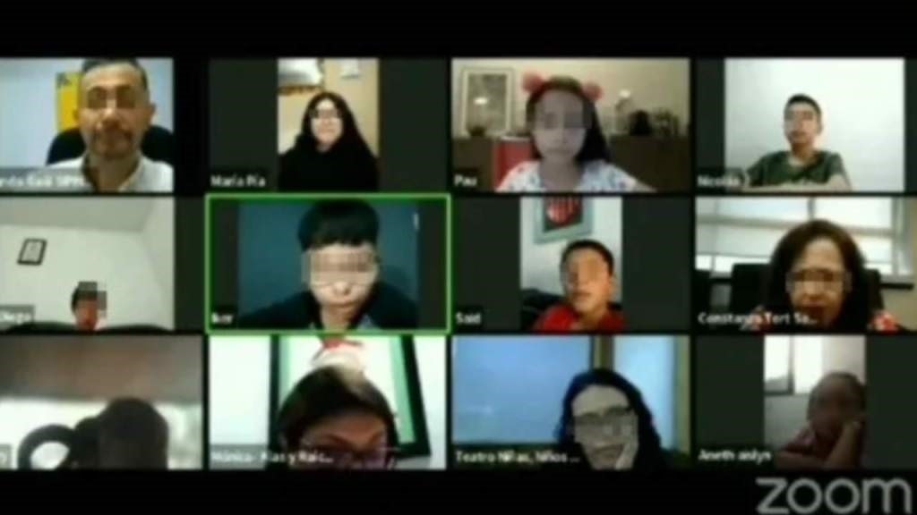 Alumno de primaria denuncia agresiones de su maestra en plena videollamada